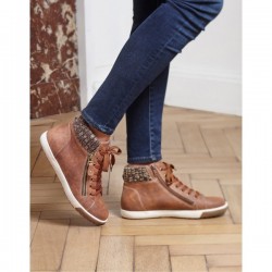 Vysoké tenisky s úpletovým lemom