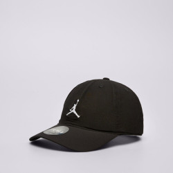 Jordan Essentials Čierna EUR ONE SIZE